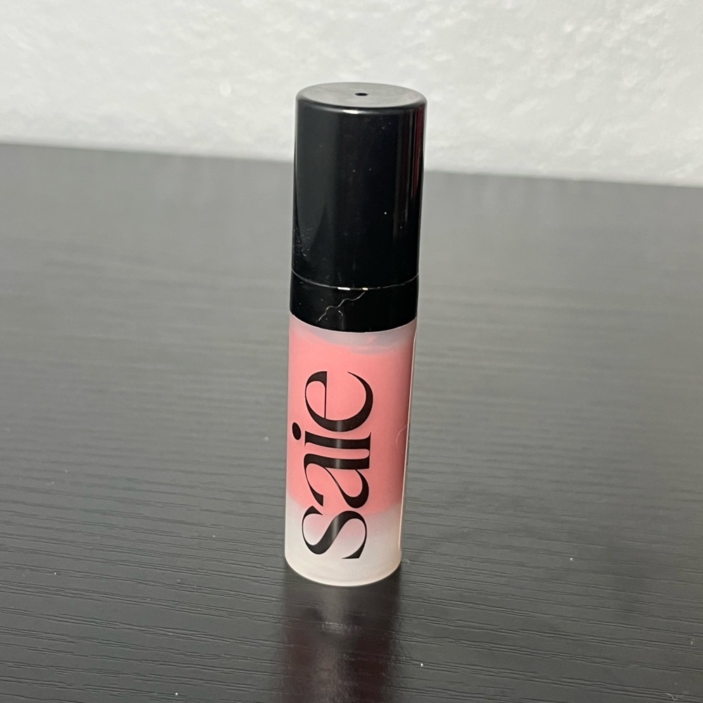 Saie Blush Makeup- Chilly